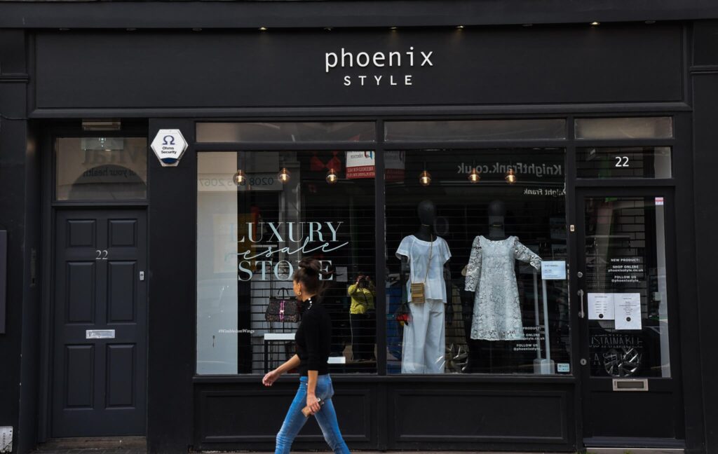 The Sign Shop in London: The Benefits of Awnings Top Suppliers